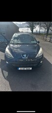 2012 - Peugeot 207 Manual