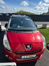 2012 - Peugeot 5008 Automatic