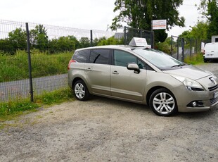 2012 - Peugeot 5008 Manual