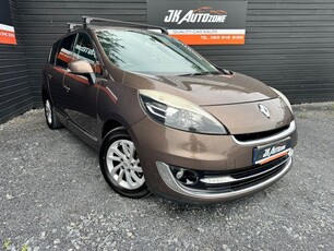 2012 - Renault Grand Scenic Manual