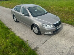 2012 - Skoda Octavia Manual