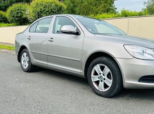 2012 - Skoda Octavia Manual