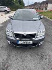 2012 - Skoda Octavia Manual