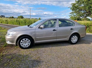 2012 - Skoda Octavia Manual