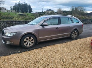 2012 - Skoda Superb Manual