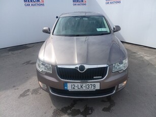 2012 - Skoda Superb Manual