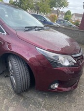 2012 - Toyota Avensis Manual