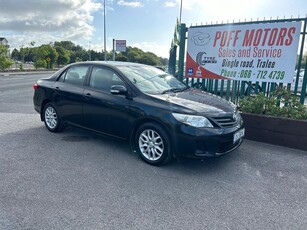 2012 - Toyota Corolla Manual