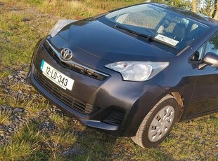 2012 - Toyota Verso-S Manual