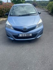 2012 - Toyota Yaris Manual