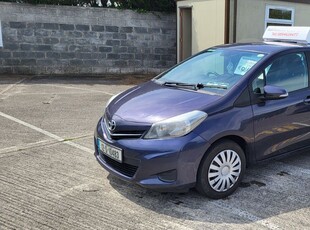 2012 - Toyota Yaris Manual