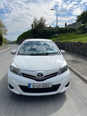 2012 - Toyota Yaris Manual