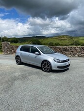 2012 - Volkswagen Golf Manual