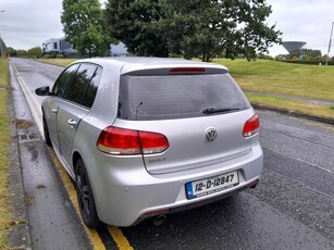 2012 - Volkswagen Golf Manual