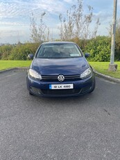 2012 - Volkswagen Golf Manual