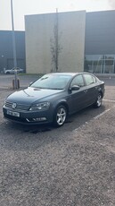 2012 - Volkswagen Passat Manual