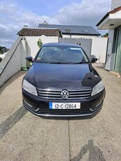 2012 - Volkswagen Passat Manual