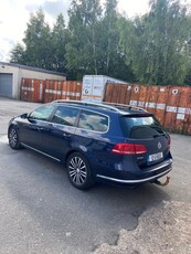 2012 - Volkswagen Passat Manual