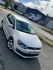 2012 - Volkswagen Polo Automatic