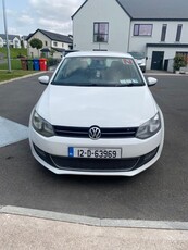 2012 - Volkswagen Polo Automatic