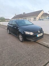 2012 - Volkswagen Polo Manual