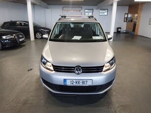 2012 - Volkswagen Touran Manual