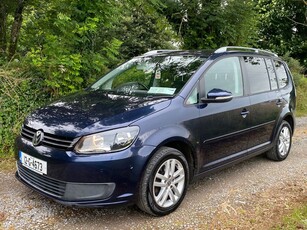 2012 - Volkswagen Touran Manual