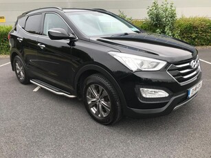 2013 (131) Hyundai Santa Fe