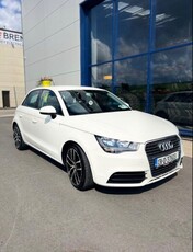 2013 - Audi A1 Manual