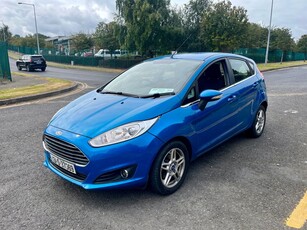 2013 - Ford Fiesta Manual