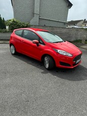 2013 - Ford Fiesta Manual