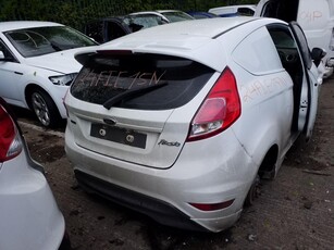 2013 - Ford Fiesta Manual