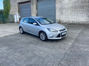 2013 - Ford Focus Manual