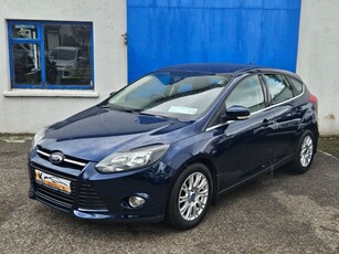 2013 - Ford Focus Manual