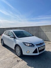 2013 - Ford Focus Manual