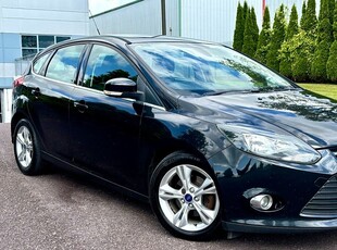 2013 - Ford Focus Manual