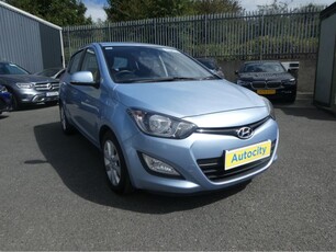 2013 - Hyundai i20 Manual