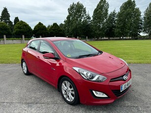 2013 - Hyundai i30 Manual