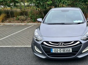 2013 - Hyundai i30 Manual