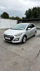 2013 - Hyundai i30 Manual