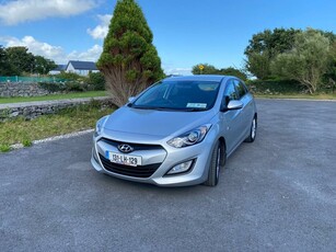 2013 - Hyundai i30 Manual