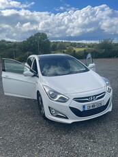 2013 - Hyundai i40 Manual