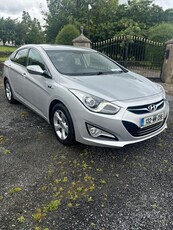 2013 - Hyundai i40 Manual