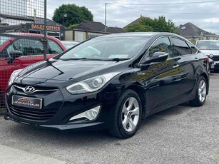 2013 - Hyundai i40 Manual