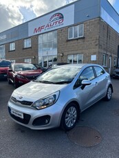 2013 - Kia Rio Manual