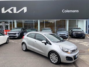 2013 - Kia Rio Manual