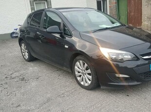 2013 - Opel Astra Manual