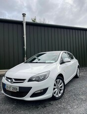 2013 - Opel Astra Manual