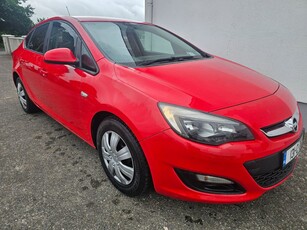 2013 - Opel Astra Manual