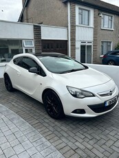 2013 - Opel Astra Manual